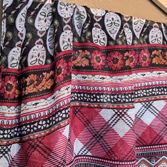 Polyester Scarf - Picture 2 of 5